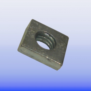 Gewindeplatte 9 x 9 x 3 Gewinde M4 - M5 - M6